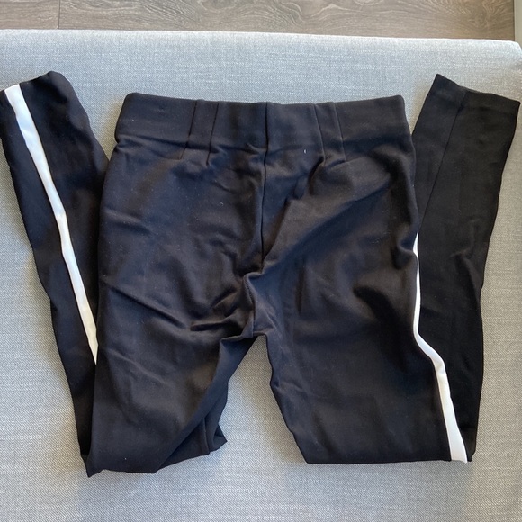 Black stretch Zara pants with white stripe, Size M. - Picture 2 of 3